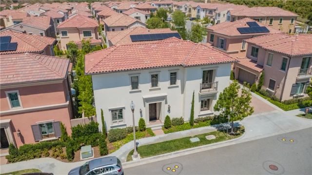 154 Winnett, Irvine, CA 92602