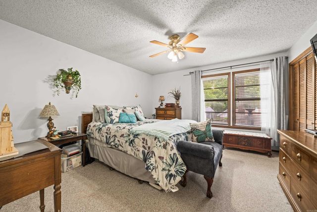 1 Vilafranca Lane, Hot Springs Village, AR 71909