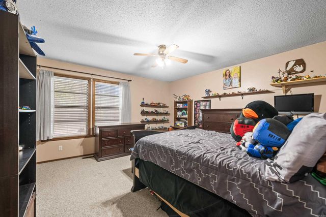 1 Vilafranca Lane, Hot Springs Village, AR 71909