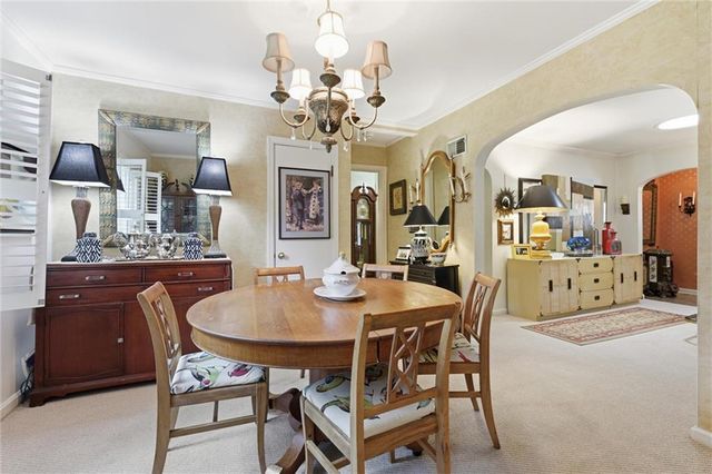 2301 W 95th Street, Leawood, KS 66206