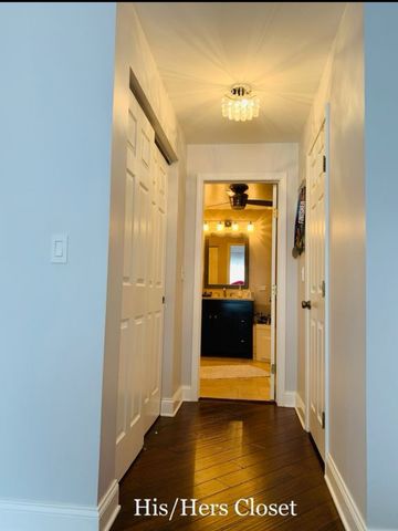 1404 Plum Court C, Mount Prospect, IL 60056