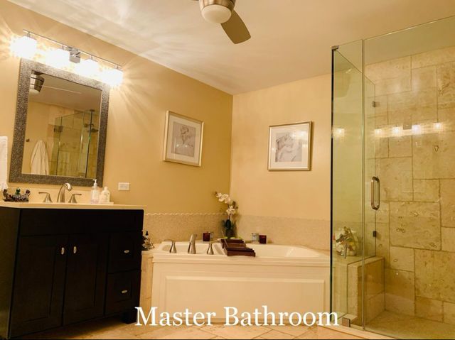 1404 Plum Court C, Mount Prospect, IL 60056