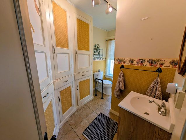 252 North Pleasant Street, Troy, VT 05859