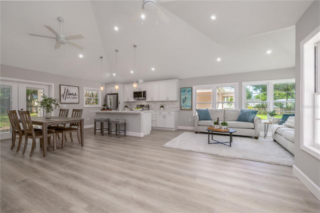 1209 E WASHINGTON STREET, Orlando, FL 32801