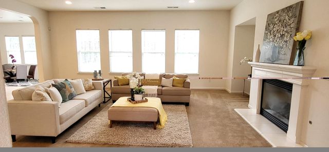 620 W Privado Way, Mountain House, CA 95391