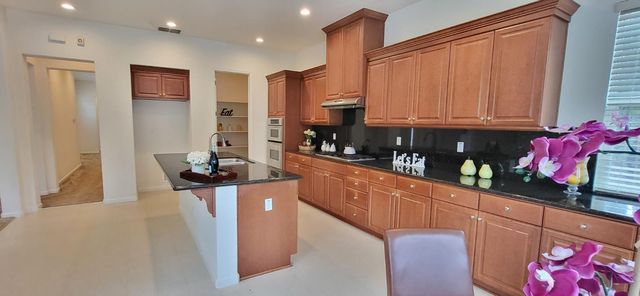 620 W Privado Way, Mountain House, CA 95391