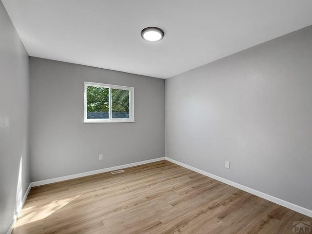 4012 Crestview Dr, Pueblo, CO 81008