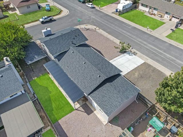 4012 Crestview Dr, Pueblo, CO 81008