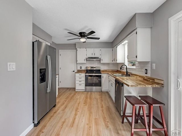 4012 Crestview Dr, Pueblo, CO 81008