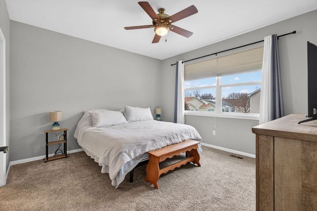 1596 W Ludington Circle, Romeoville, IL 60446