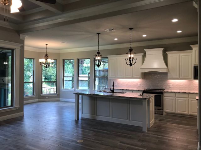410 Virgo Court, Granbury, TX 76049