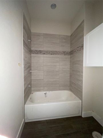 410 Virgo Court, Granbury, TX 76049