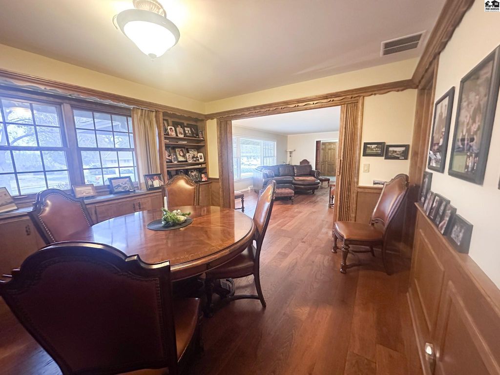 543 Terrace Dr