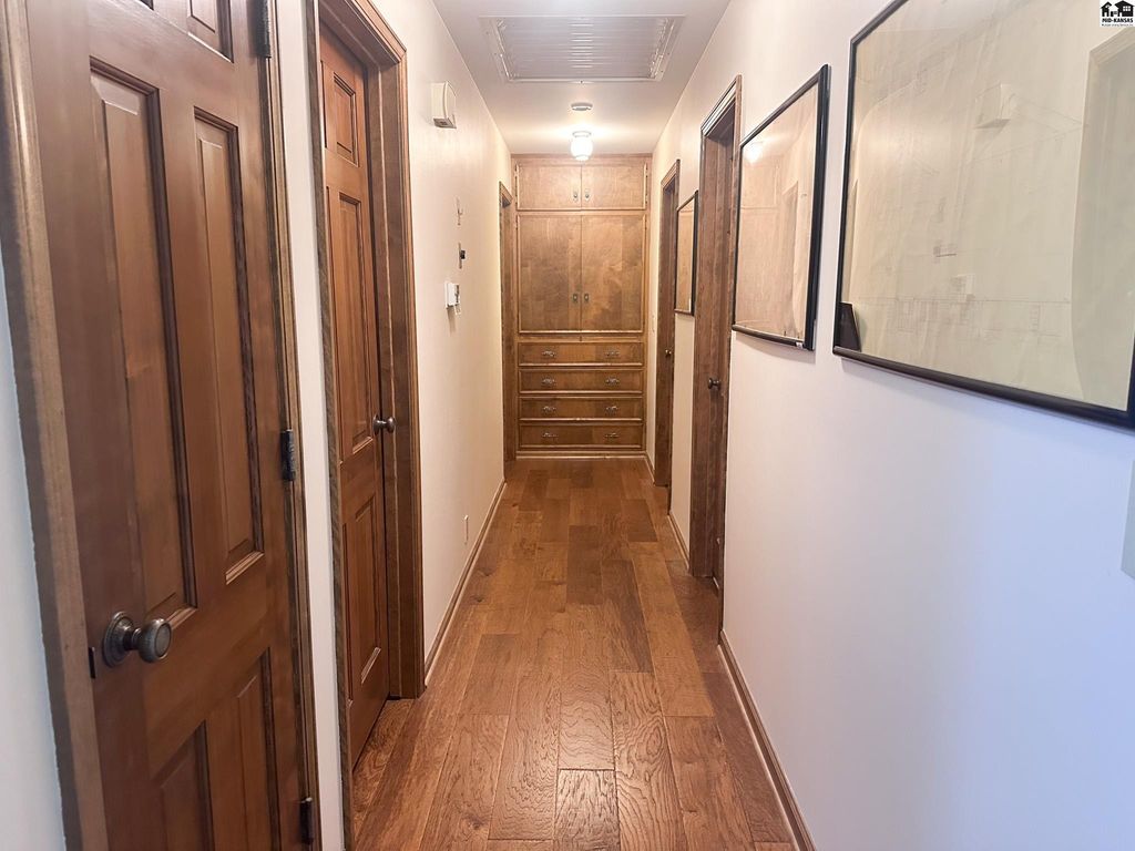 543 Terrace Dr