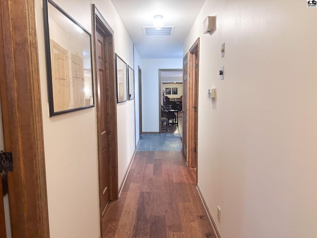 543 Terrace Dr