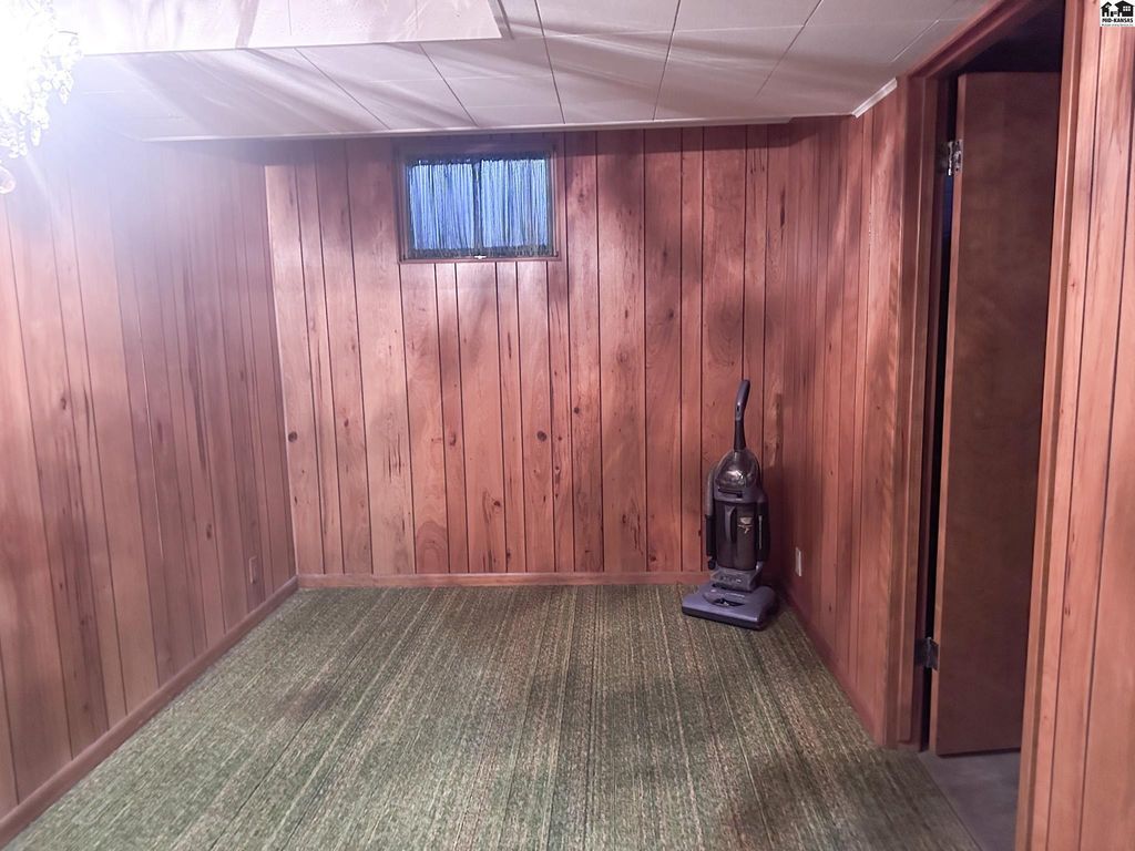 543 Terrace Dr