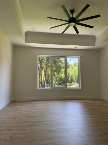 141 Babb Rd, Campobello, SC 29322