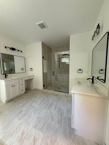 141 Babb Rd, Campobello, SC 29322