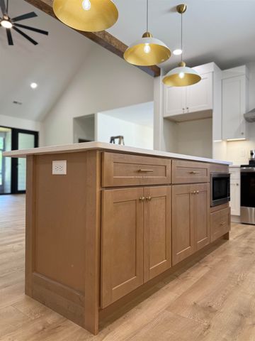 141 Babb Rd, Campobello, SC 29322