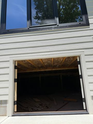 141 Babb Rd, Campobello, SC 29322