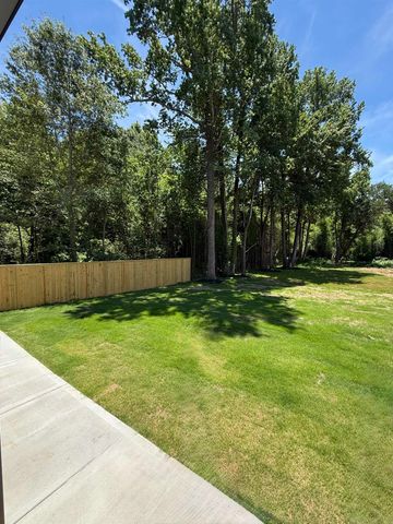 141 Babb Rd, Campobello, SC 29322