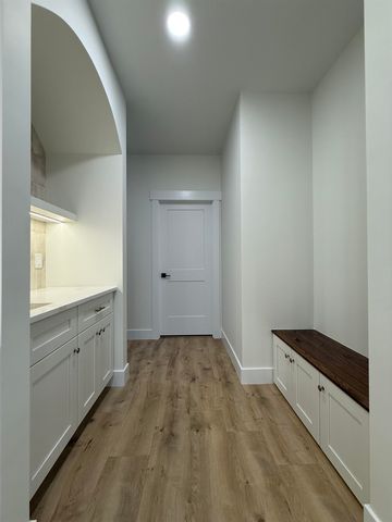 141 Babb Rd, Campobello, SC 29322