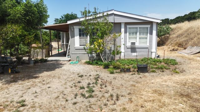 24104 Rd 218, Lindsay, CA 93247