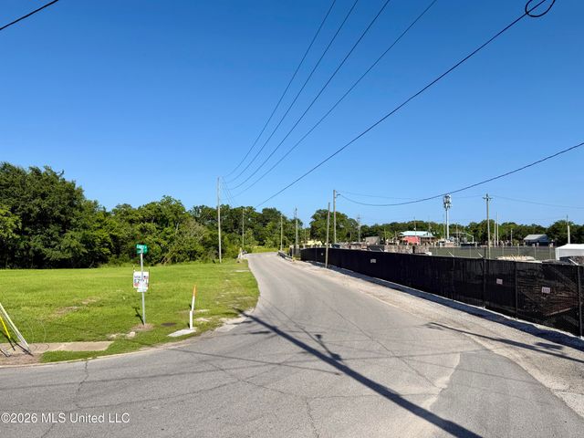Canty Street, Pascagoula, MS 39567