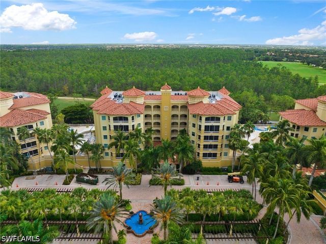 2728 Tiburon BLVD E 401, Naples, FL 34109