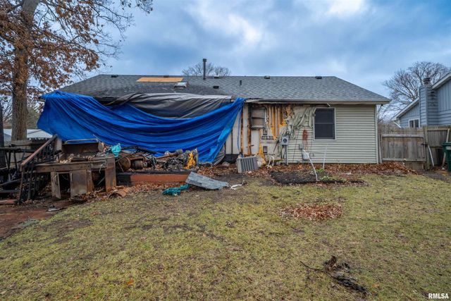 2738 W MILLBROOK Court, Peoria, IL 61615