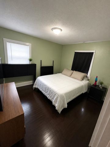 1420 Primrose Avenue, Huntington, WV 25701