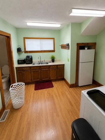 1420 Primrose Avenue, Huntington, WV 25701