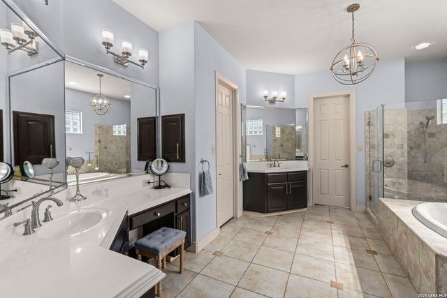 203 CAVAYO TRL, Helotes, TX 78023