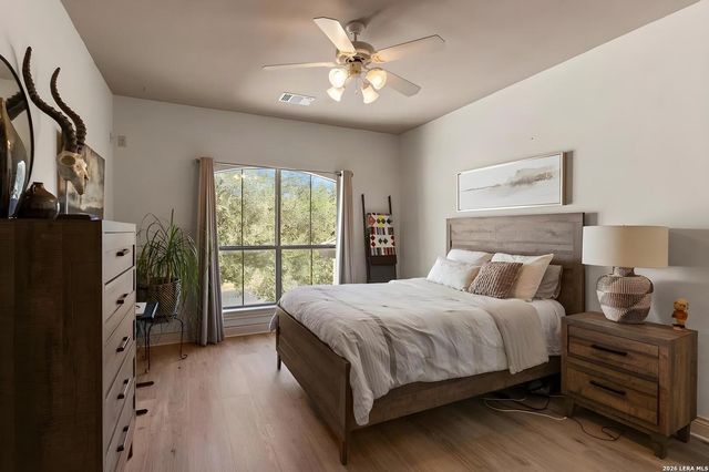 203 CAVAYO TRL, Helotes, TX 78023