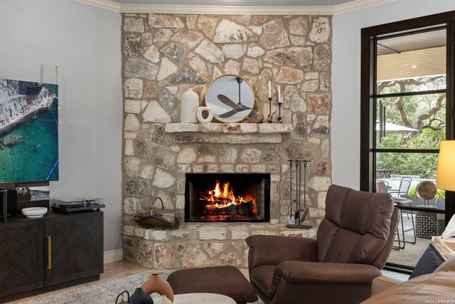 203 CAVAYO TRL, Helotes, TX 78023