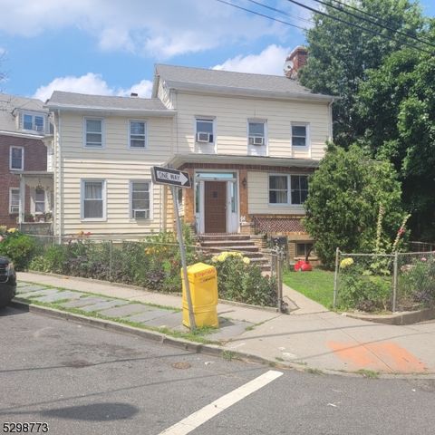 108 Park Pl, Passaic City, NJ 07055