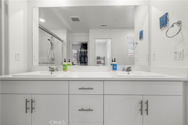 2476 Gunner Ridge, Rialto, CA 92377