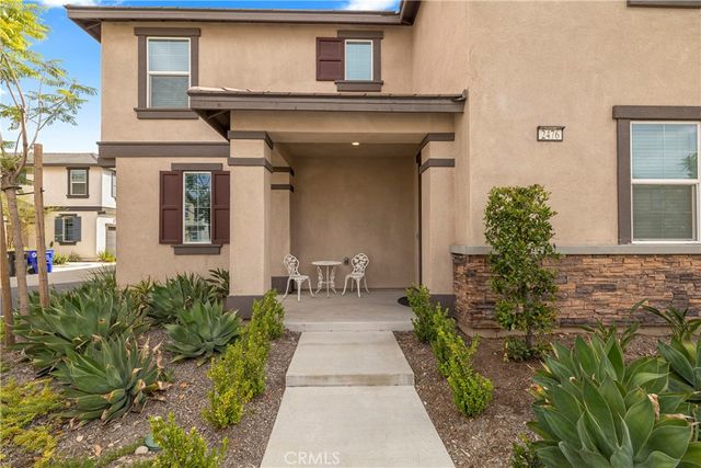 2476 Gunner Ridge, Rialto, CA 92377