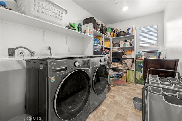 2476 Gunner Ridge, Rialto, CA 92377