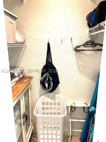 3710 Collins Ave N-208, Miami Beach, FL 33140