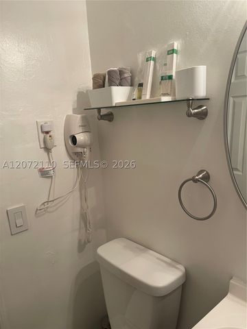 3710 Collins Ave N-208, Miami Beach, FL 33140