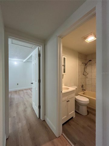 2024 DIXIE AVENUE, Eustis, FL 32726