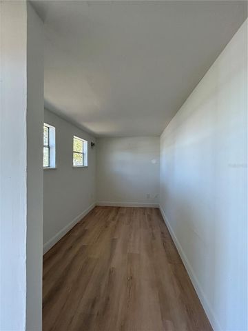 2024 DIXIE AVENUE, Eustis, FL 32726