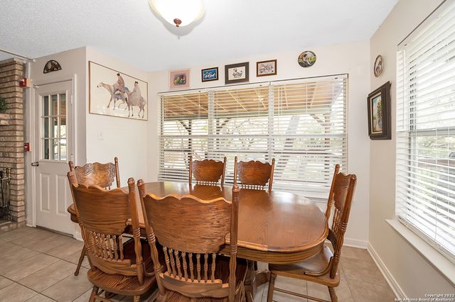 1060 DEMI JOHN BEND RD, Canyon Lake, TX 78133