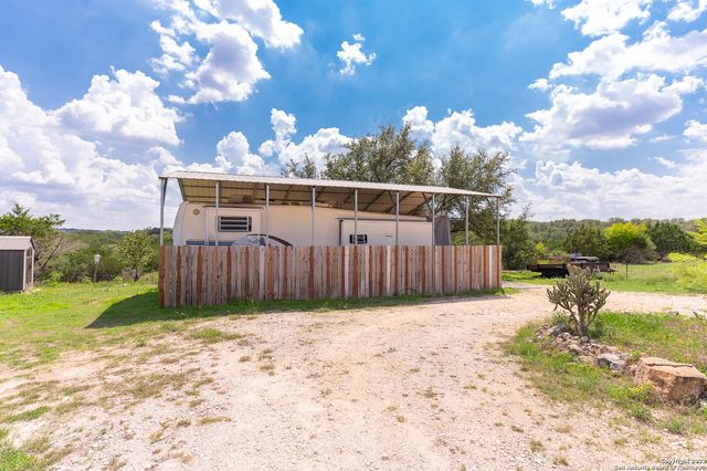 1060 DEMI JOHN BEND RD, Canyon Lake, TX 78133