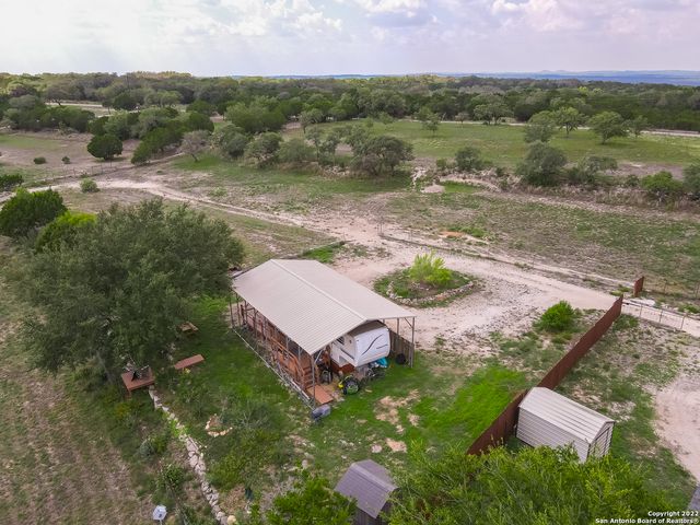 1060 DEMI JOHN BEND RD, Canyon Lake, TX 78133