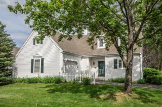 1 Primrose Lane 1, Farmington, CT 06032