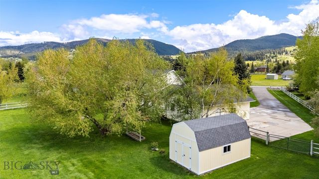 125 N Pheasant Drive, Bozeman, MT 59718