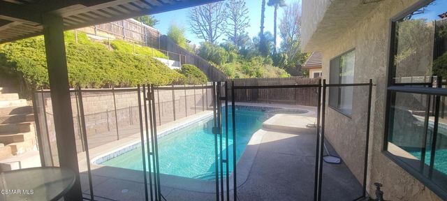 611 Calle Del Sur, Thousand Oaks, CA 91360