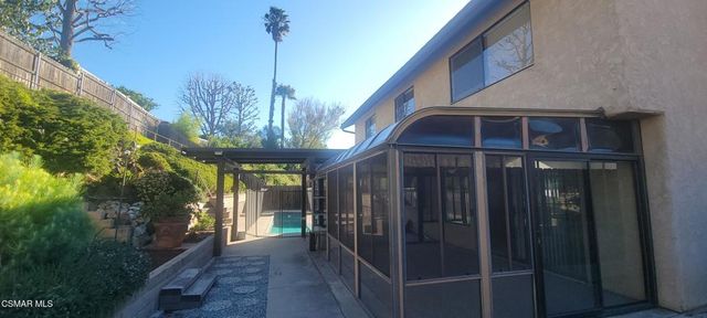 611 Calle Del Sur, Thousand Oaks, CA 91360